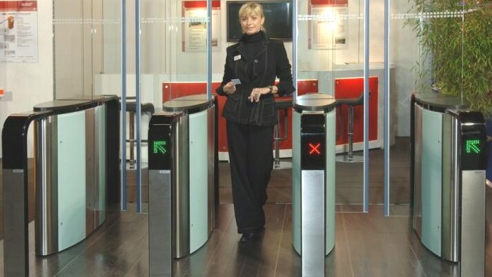 Speed Gate